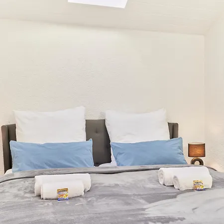 Traumferienwohnung Domblick I Parkplatz Inklusive I Zentral Gelegen I Altstadtnaehe I Netflix Limburg an der Lahn Exterior photo