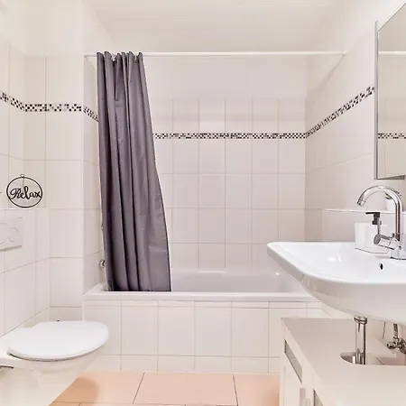 Traumferienwohnung Domblick I Parkplatz Inklusive I Zentral Gelegen I Altstadtnaehe I Netflix Limburg an der Lahn Exterior photo