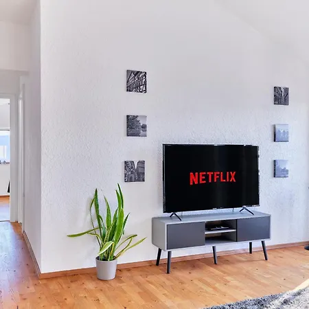 Traumferienwohnung Domblick I Parkplatz Inklusive I Zentral Gelegen I Altstadtnaehe I Netflix Limburg an der Lahn Exterior photo