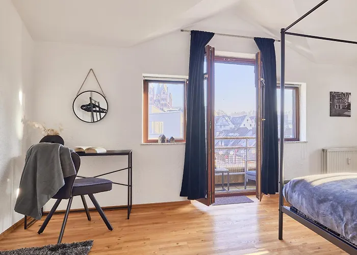 Traumferienwohnung Domblick I Parkplatz Inklusive I Zentral Gelegen I Altstadtnaehe I Netflix