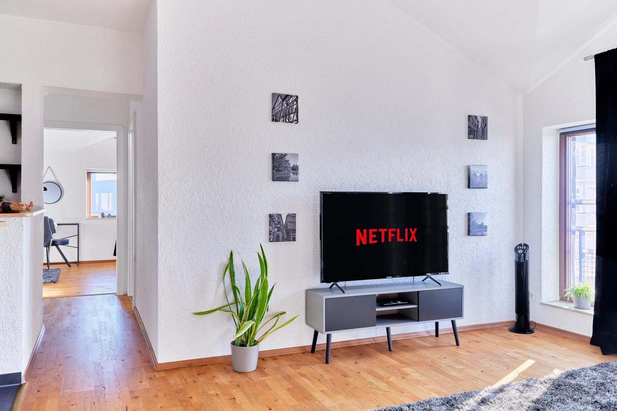 Traumferienwohnung Domblick I Parkplatz Inklusive I Zentral Gelegen I Altstadtnaehe I Netflix Apartment
